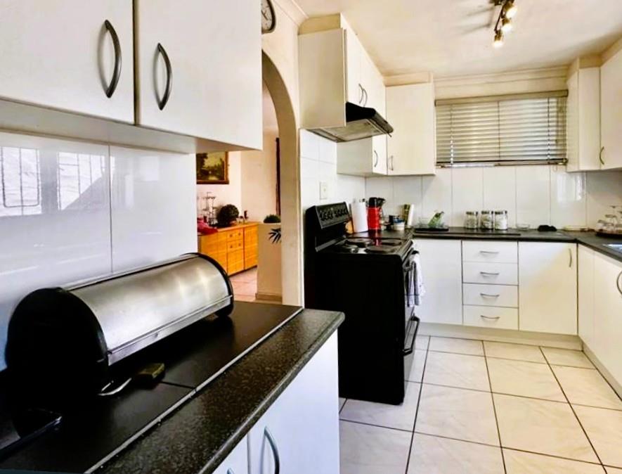 3 Bedroom Property for Sale in Northpine Western Cape
